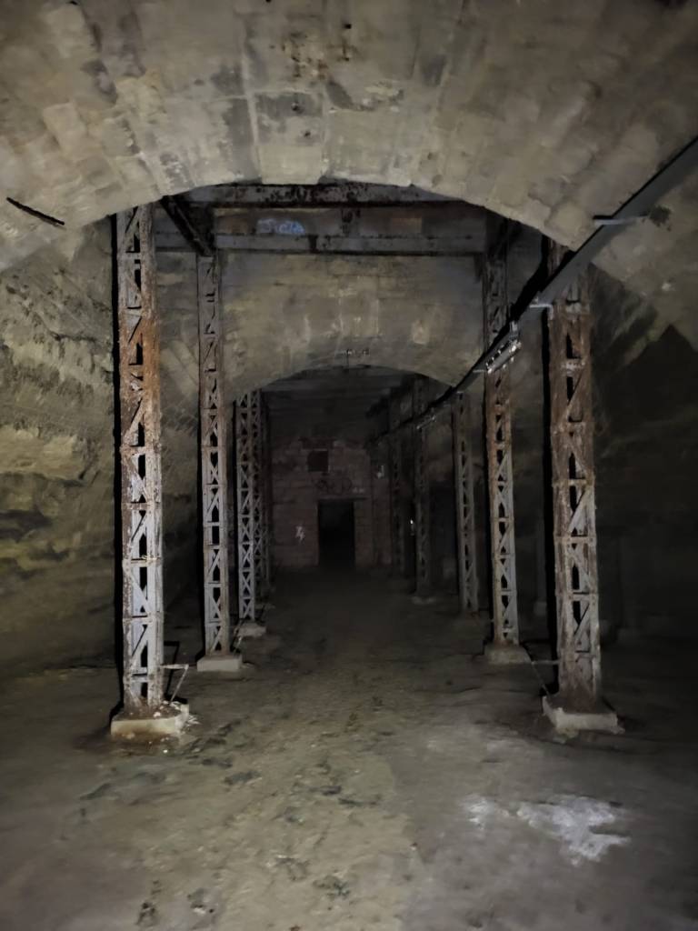 bunker abri la folie nanterre